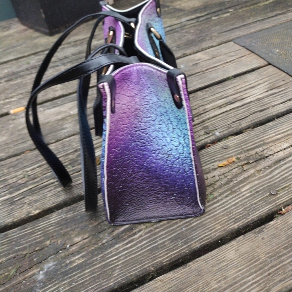 Purse - Picture 7 of 12